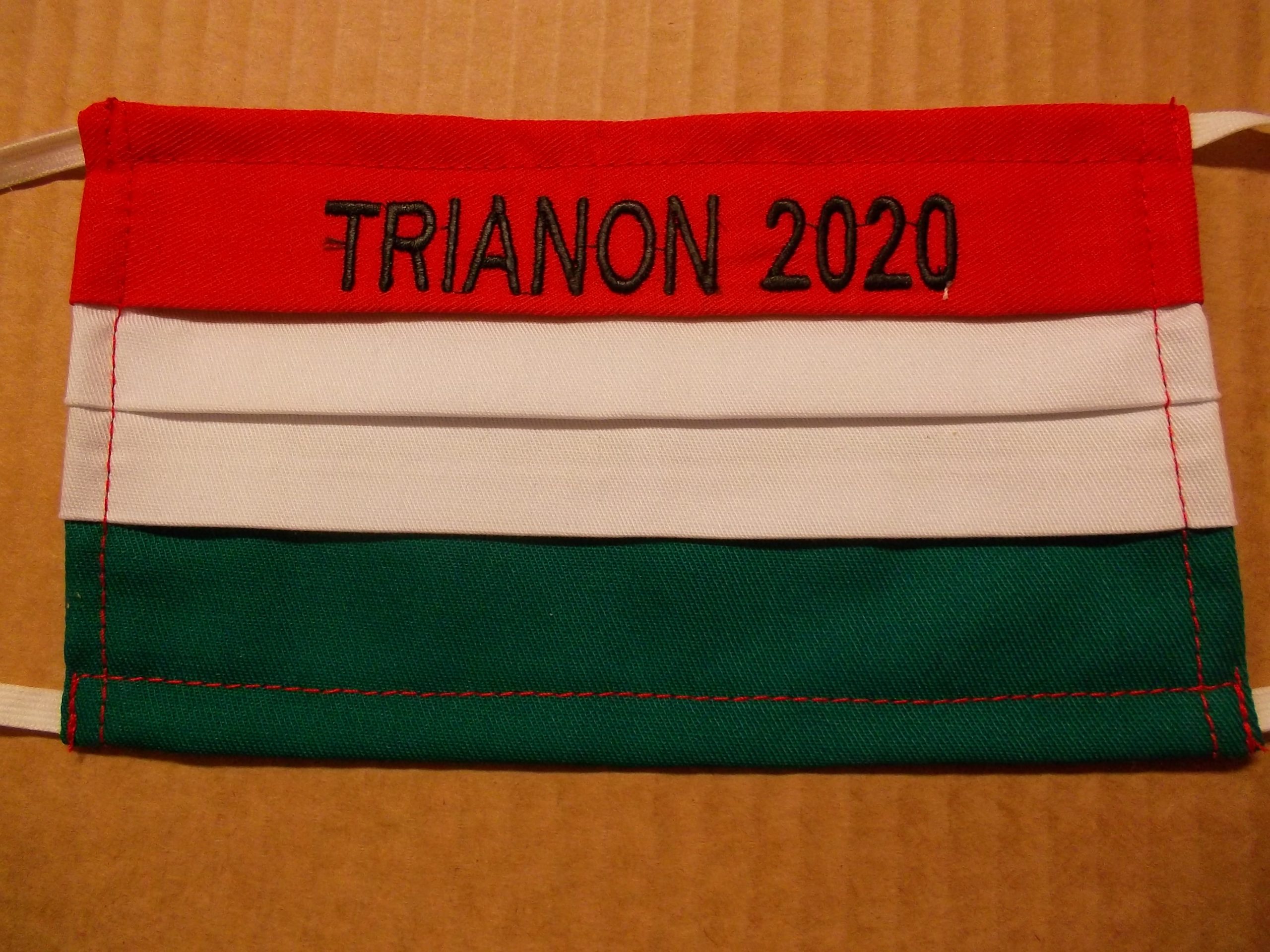 1 db textil szájmaszk- piros, fehér, zöld-TRIANON 2020 hímzéssel